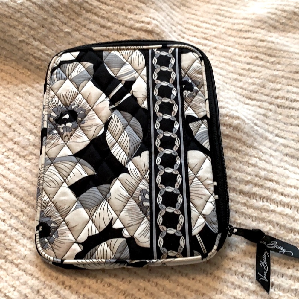 Vera Bradley E-reader / Tablet Cover
